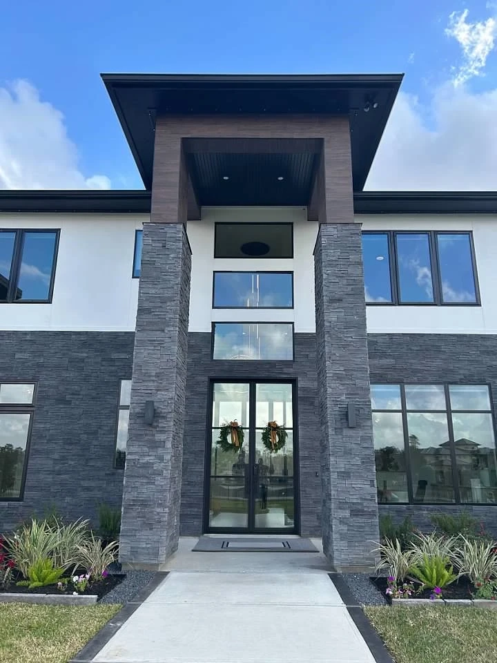 Modern entry